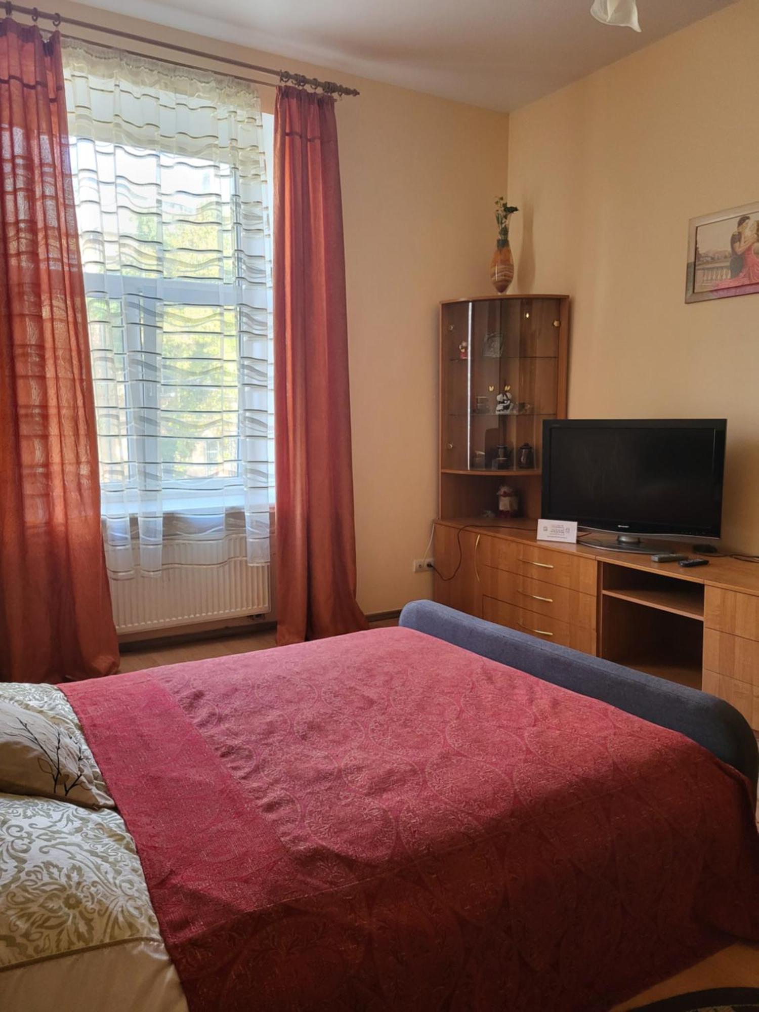 Apartment Near St. Elizabeth Church Lviv Bagian luar foto